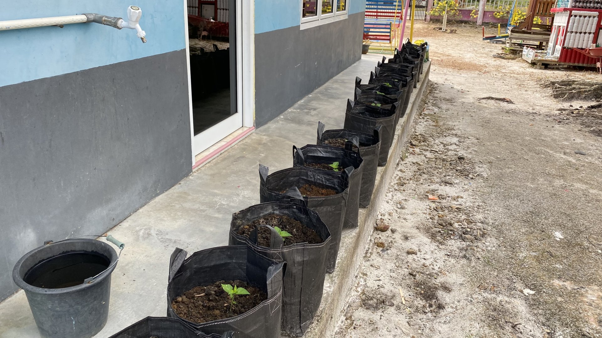 Persiapan Materi Workshop dan Evaluasi Program Kerja KKN Desa Cendil