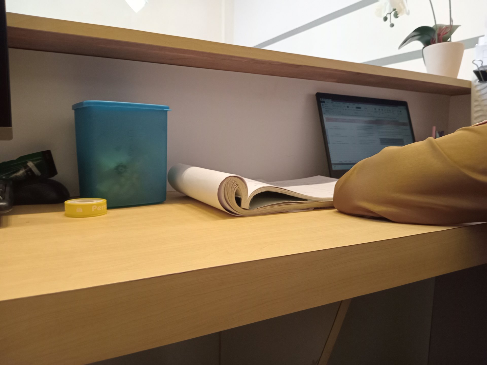 Membantu pelayanan desa