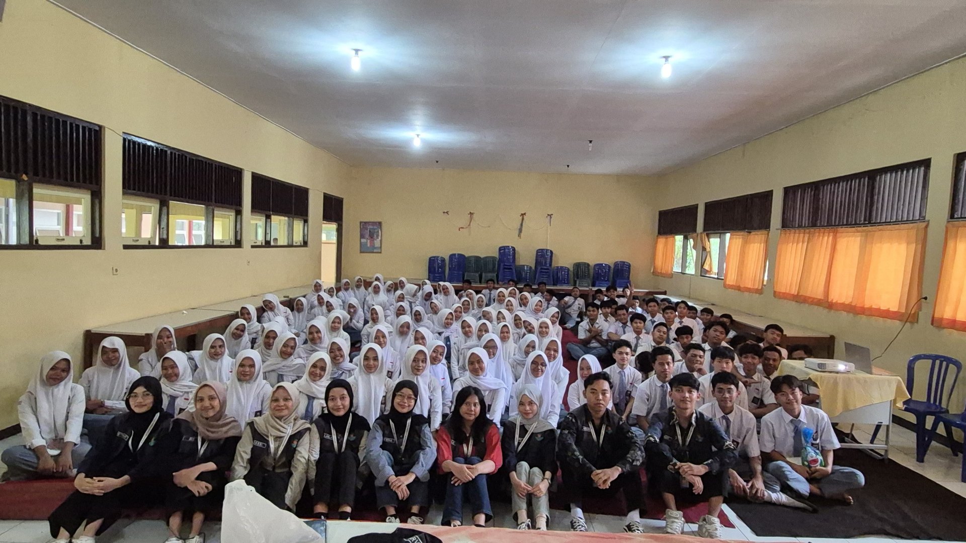 Sosialisasi Motivasi Perguruan Tinggi