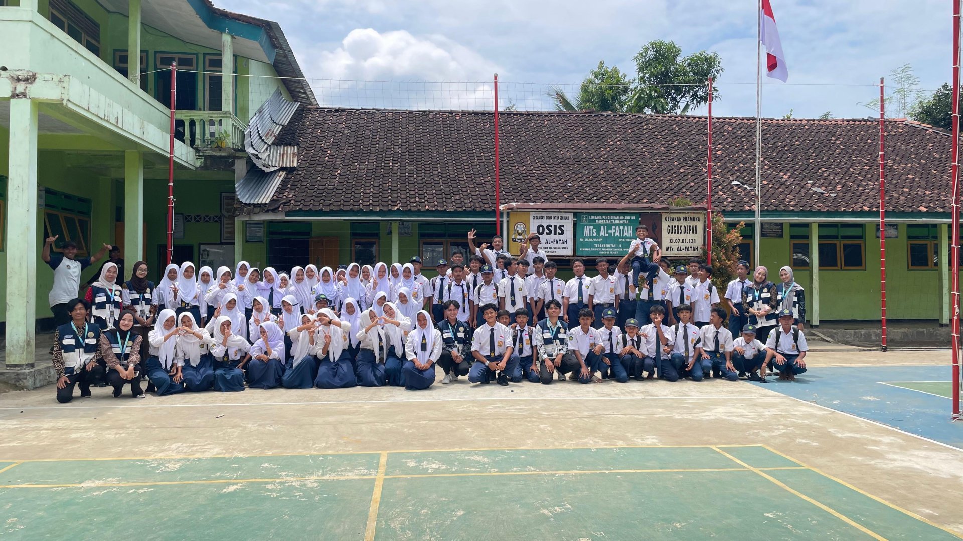 Sosialisasi Kesehatan Reproduksi dan Kekerasan Seksual di Mts Al-Fatah