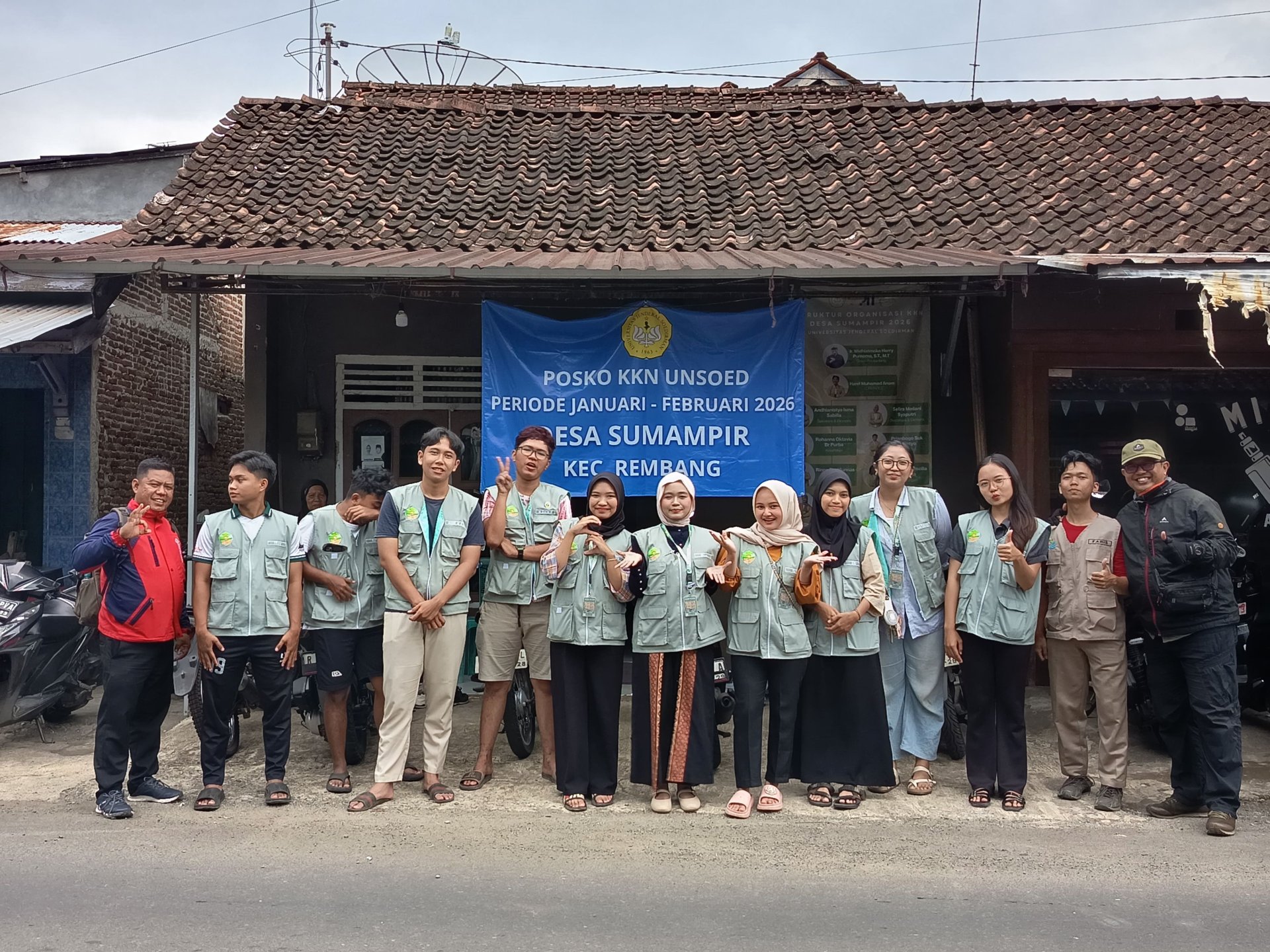 Sowan DPL ke posko KKN Desa Sumampir