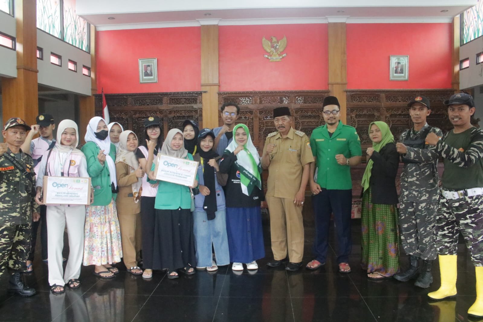 Penggalangan Dana untuk Korban Banjir Bandang di Kecamatan Pulosari dan Moga