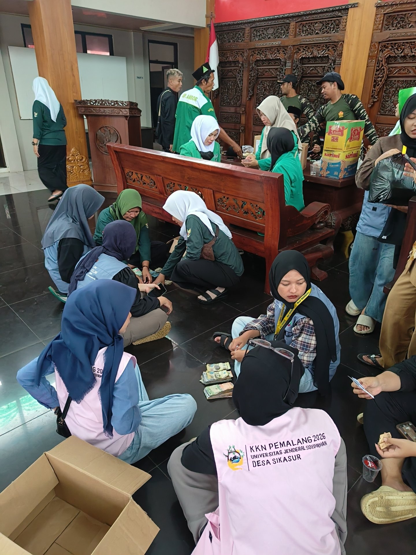 Hari ke 20 KKN Sikasur (penggalangan dana banjir)