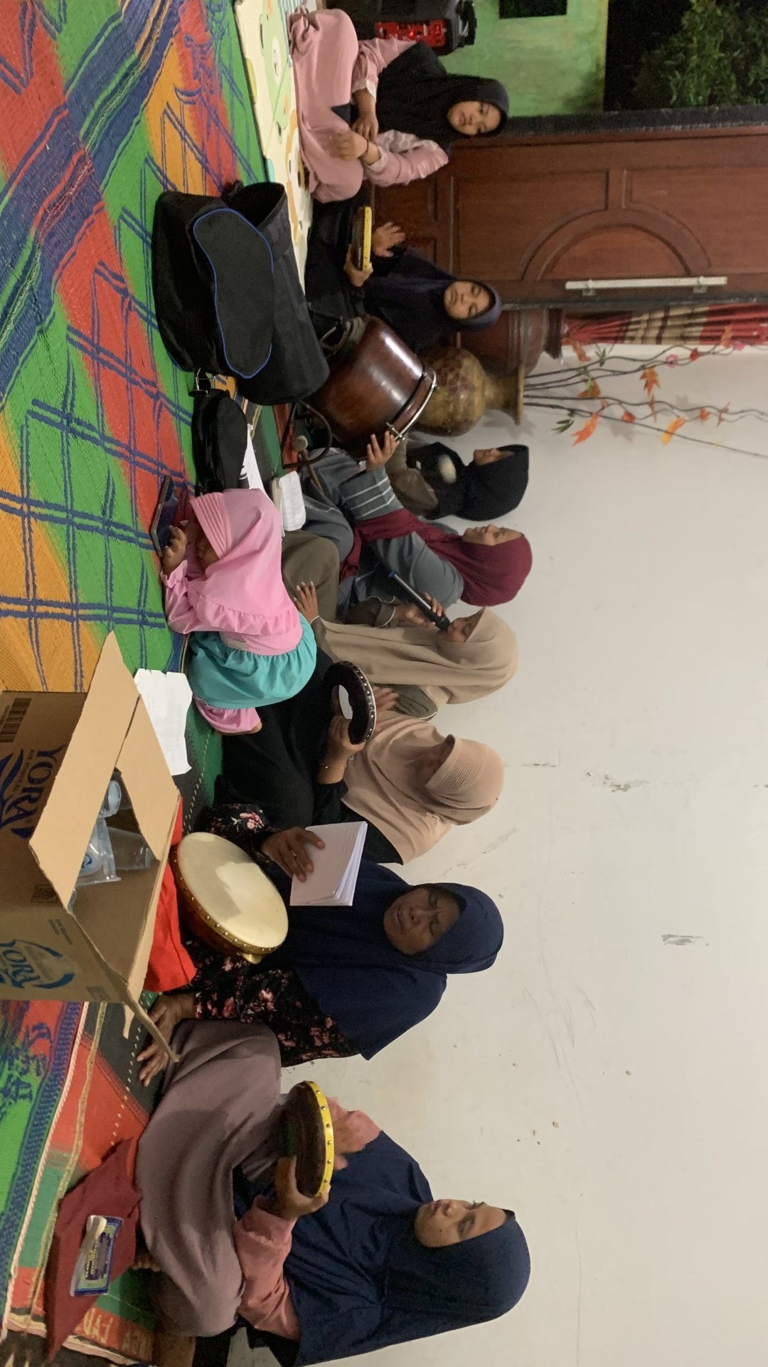 Mengikuti Tahlilan bersama Ibu-Ibu Dusun 3