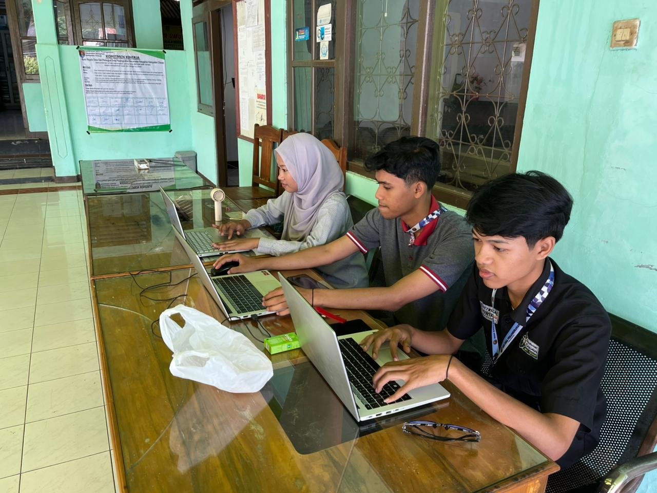 Kegiatan Hari Ke-21 | Piket Balai Desa