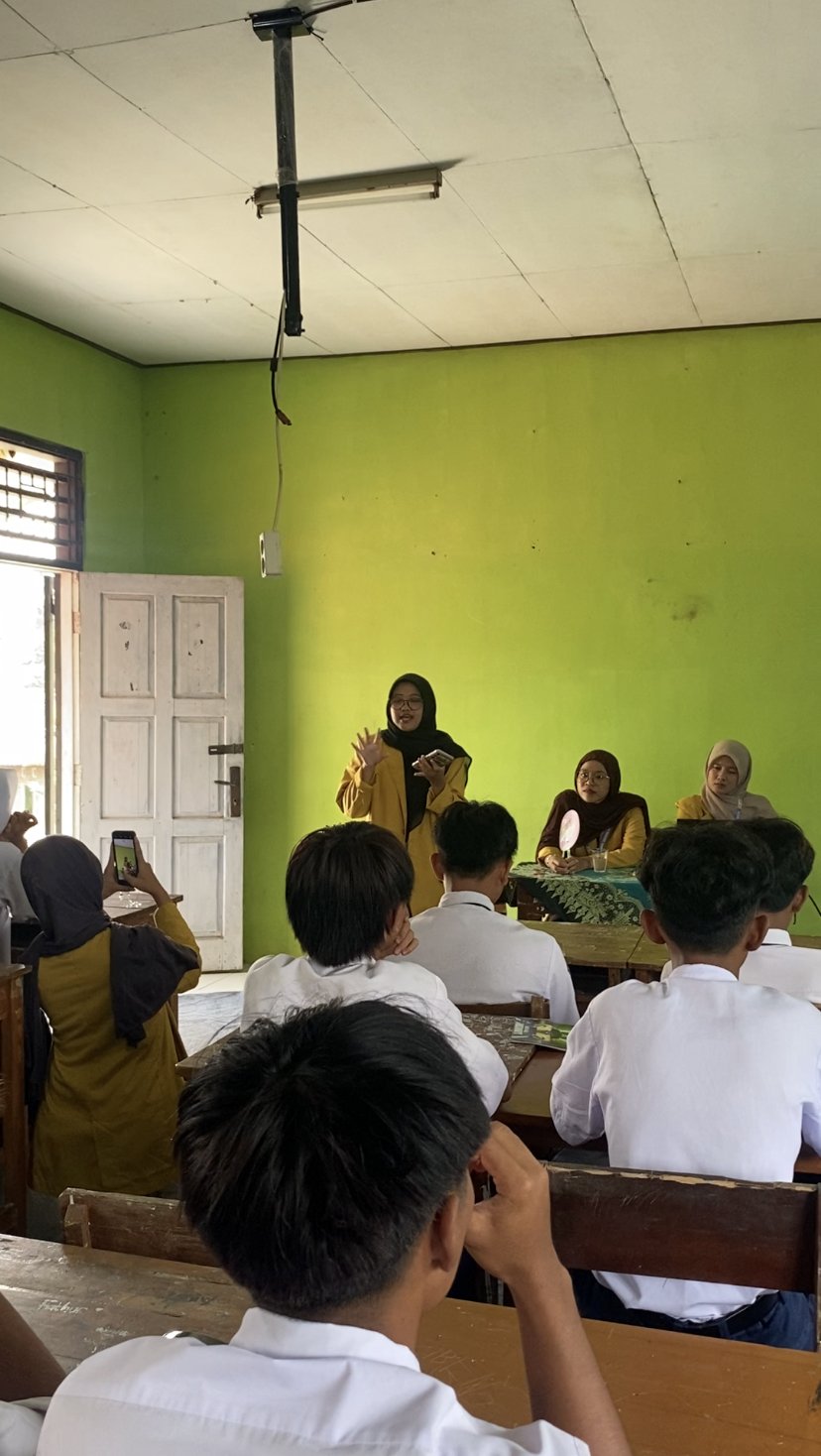 Sosialisasi Motivasi Belajar di SMP ISLAM WADASLINTANG