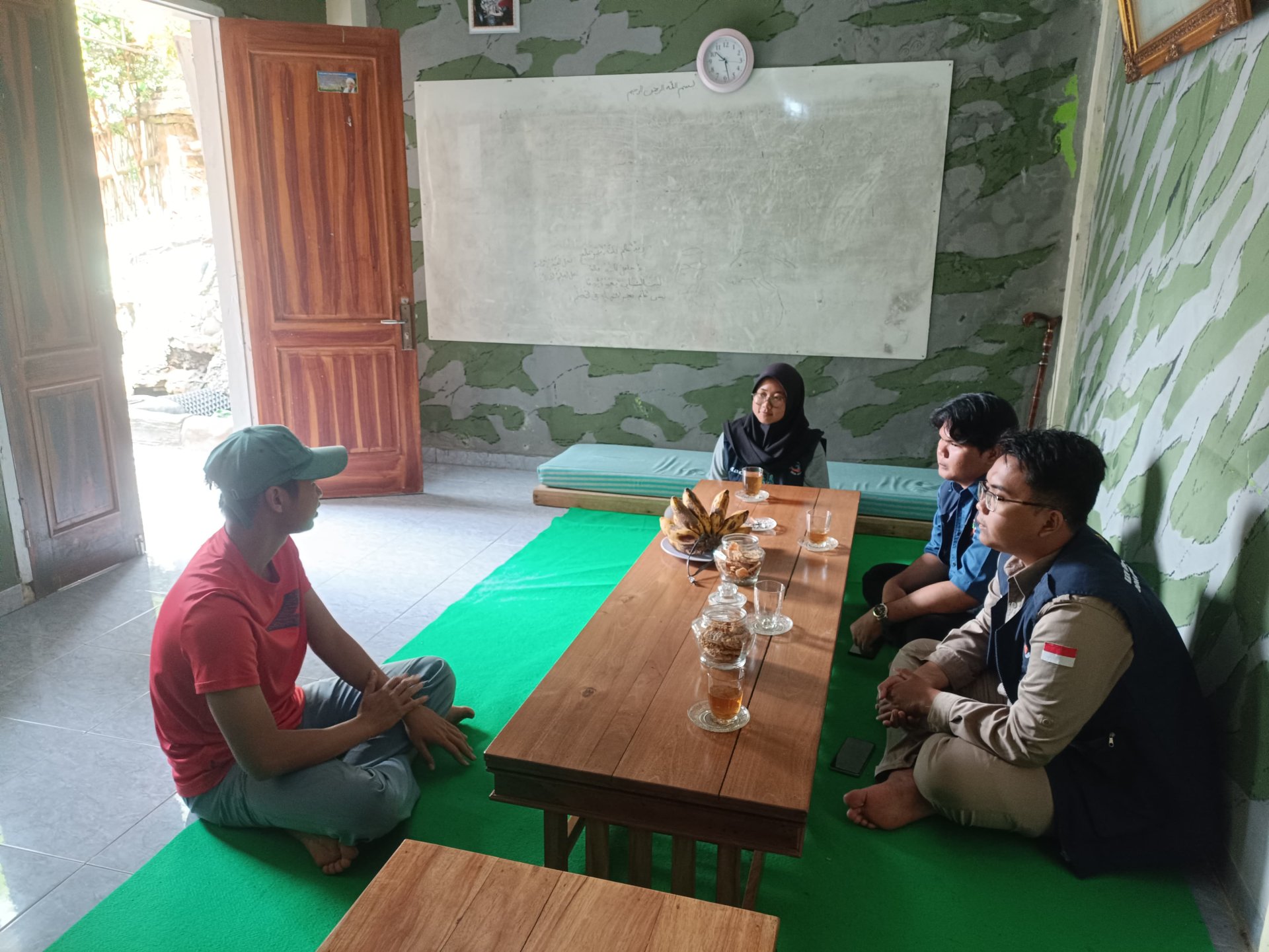 Berkunjung ke ponpes Anwarul Huda