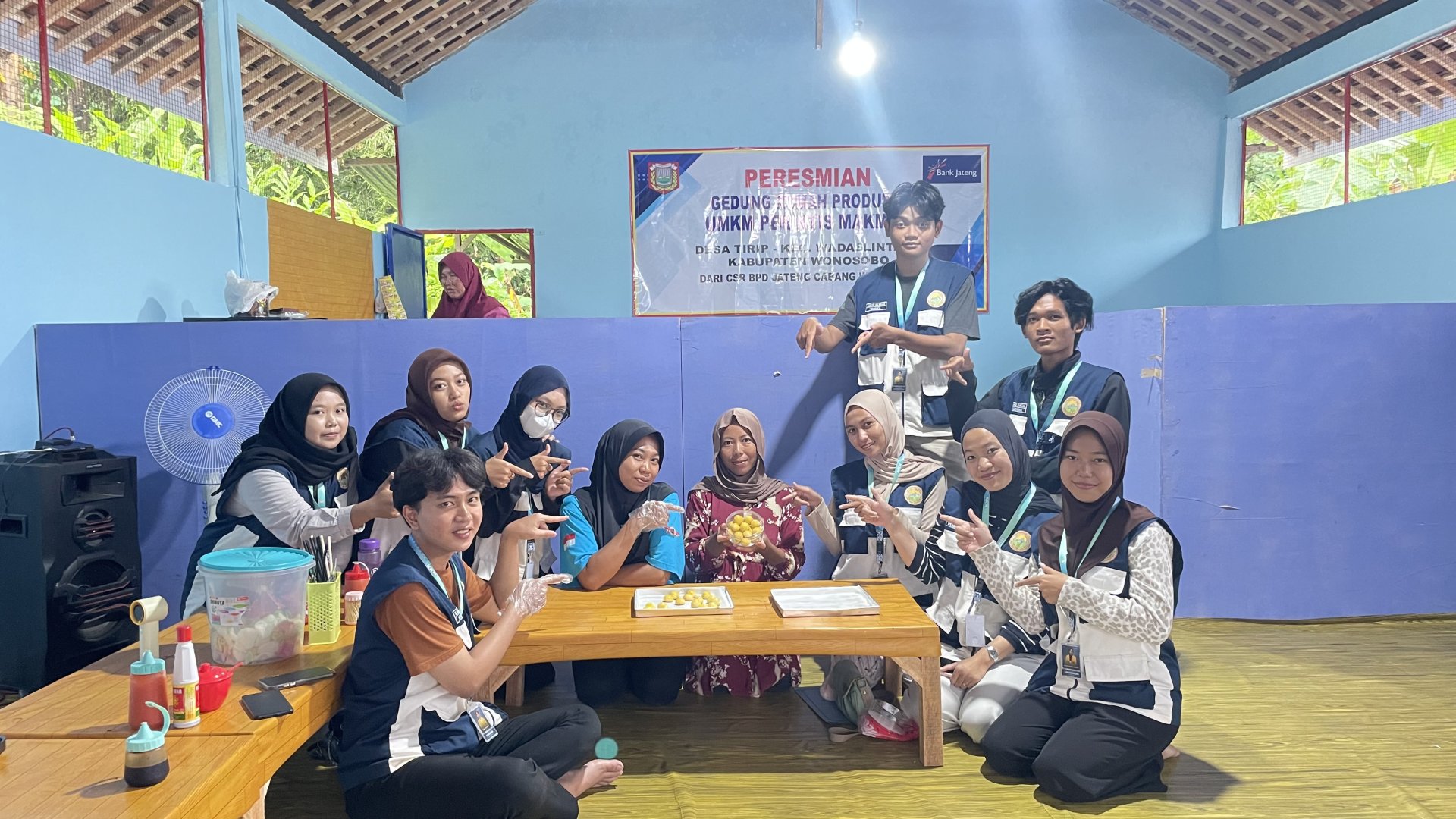 Pelatihan Pembuatan Nastar di UMKM Perintis Makmur