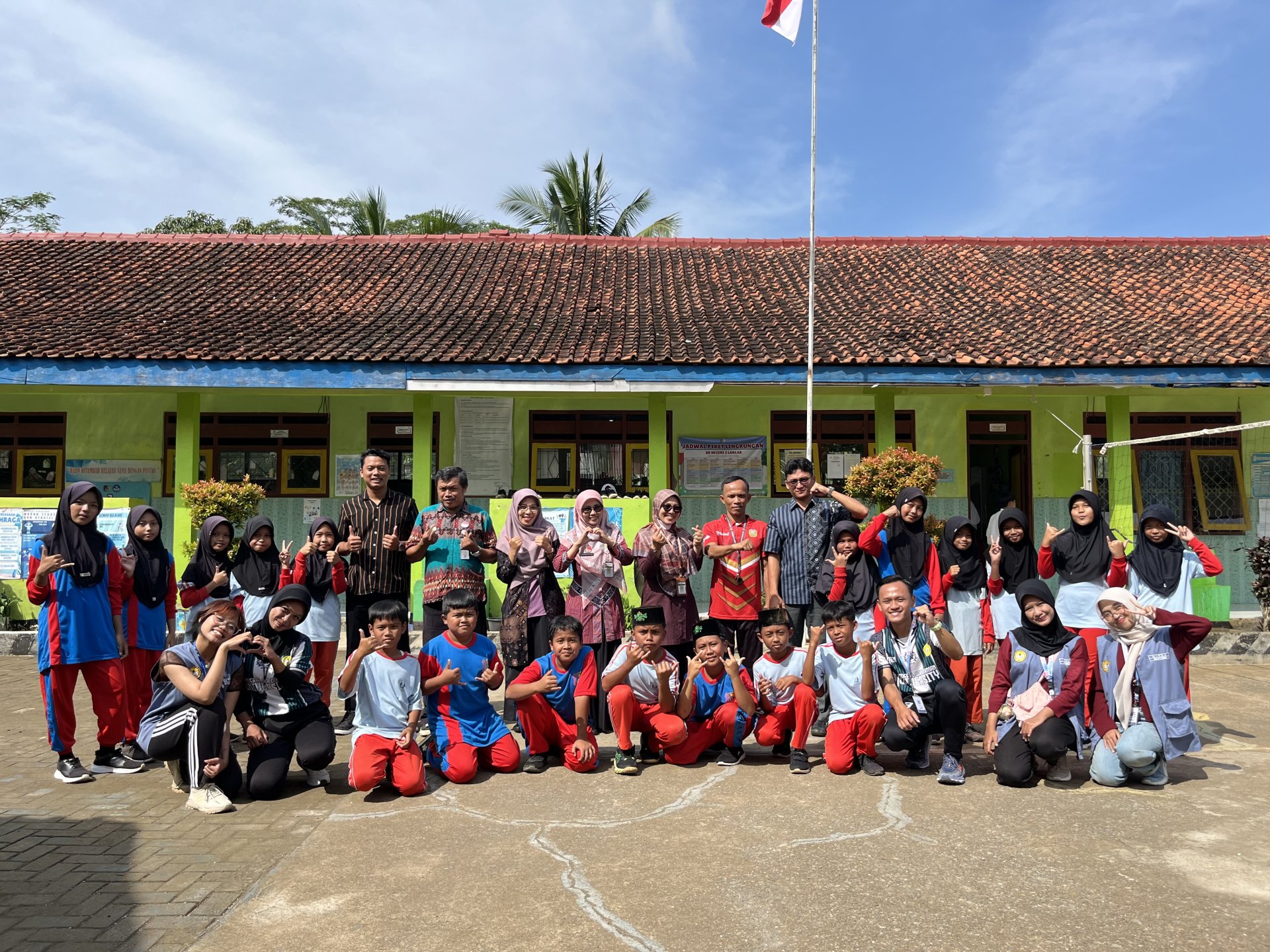 Lancar Mengajar di SDN 02 Lancar