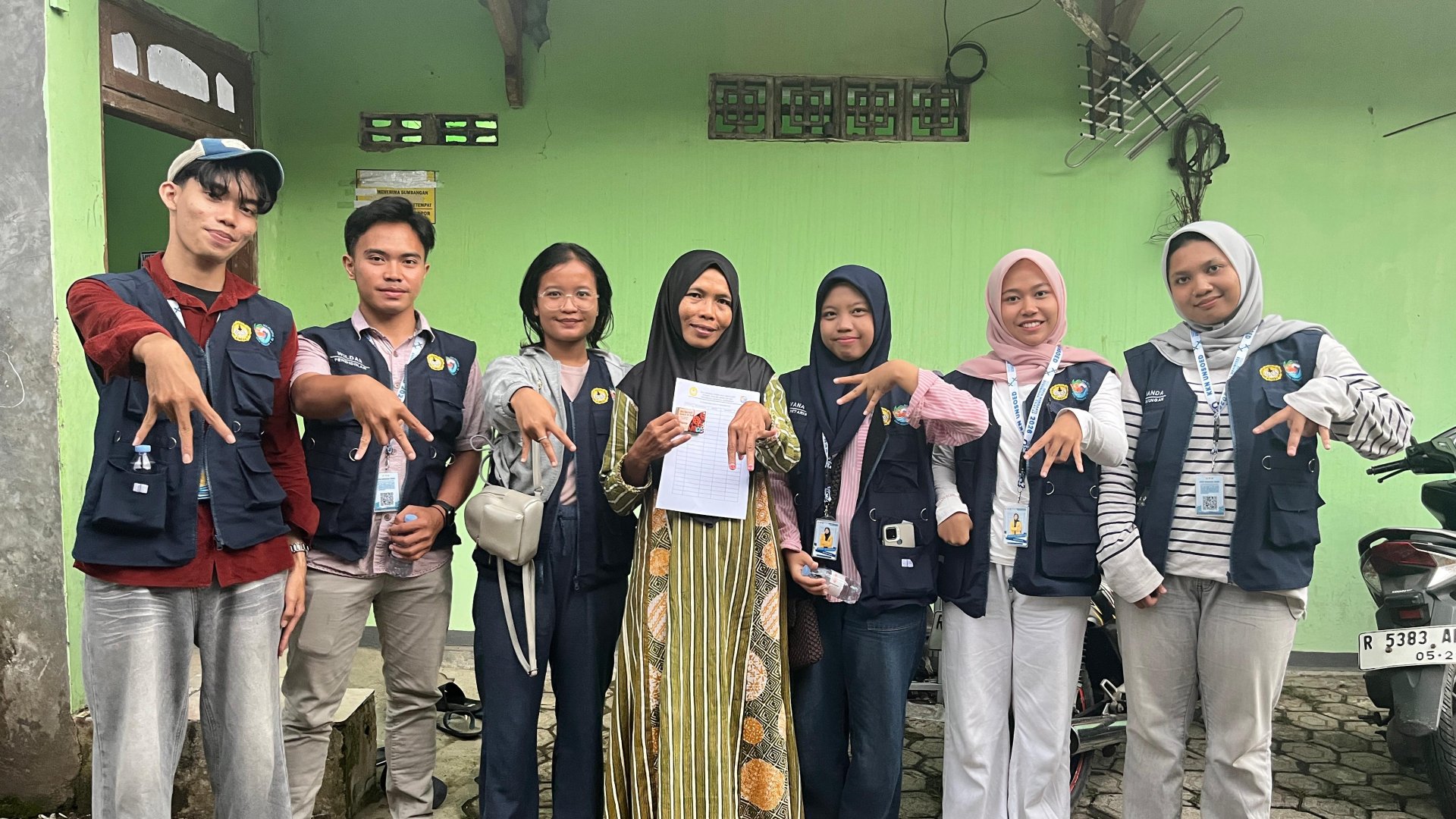 KKN DAY 21: Sosialisasi Microgreen dan Anti Bullying