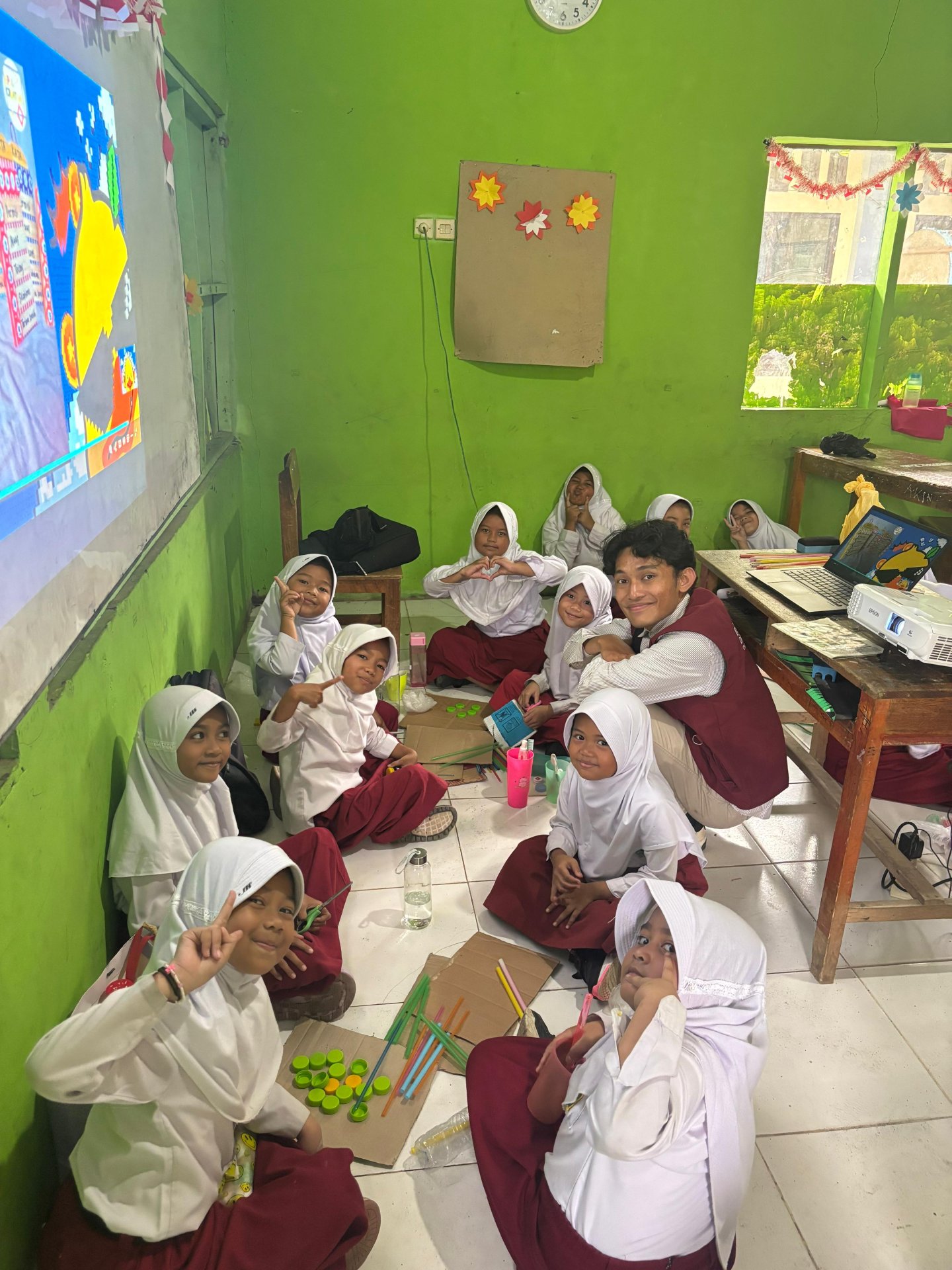 Hari ke-21 Pelakanaan kegiatan sosialisasi di sekolah MI dan pendampingan UMKM