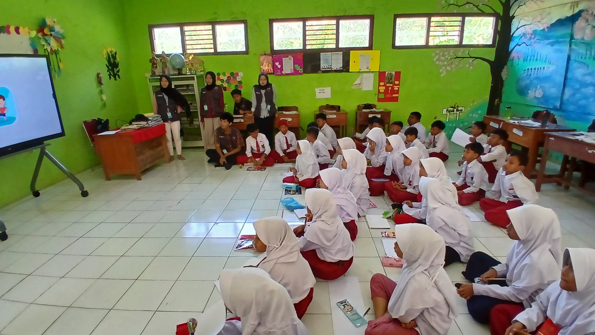 Menggambar Cita-cita bersama Kelas 4, 5 dan 6