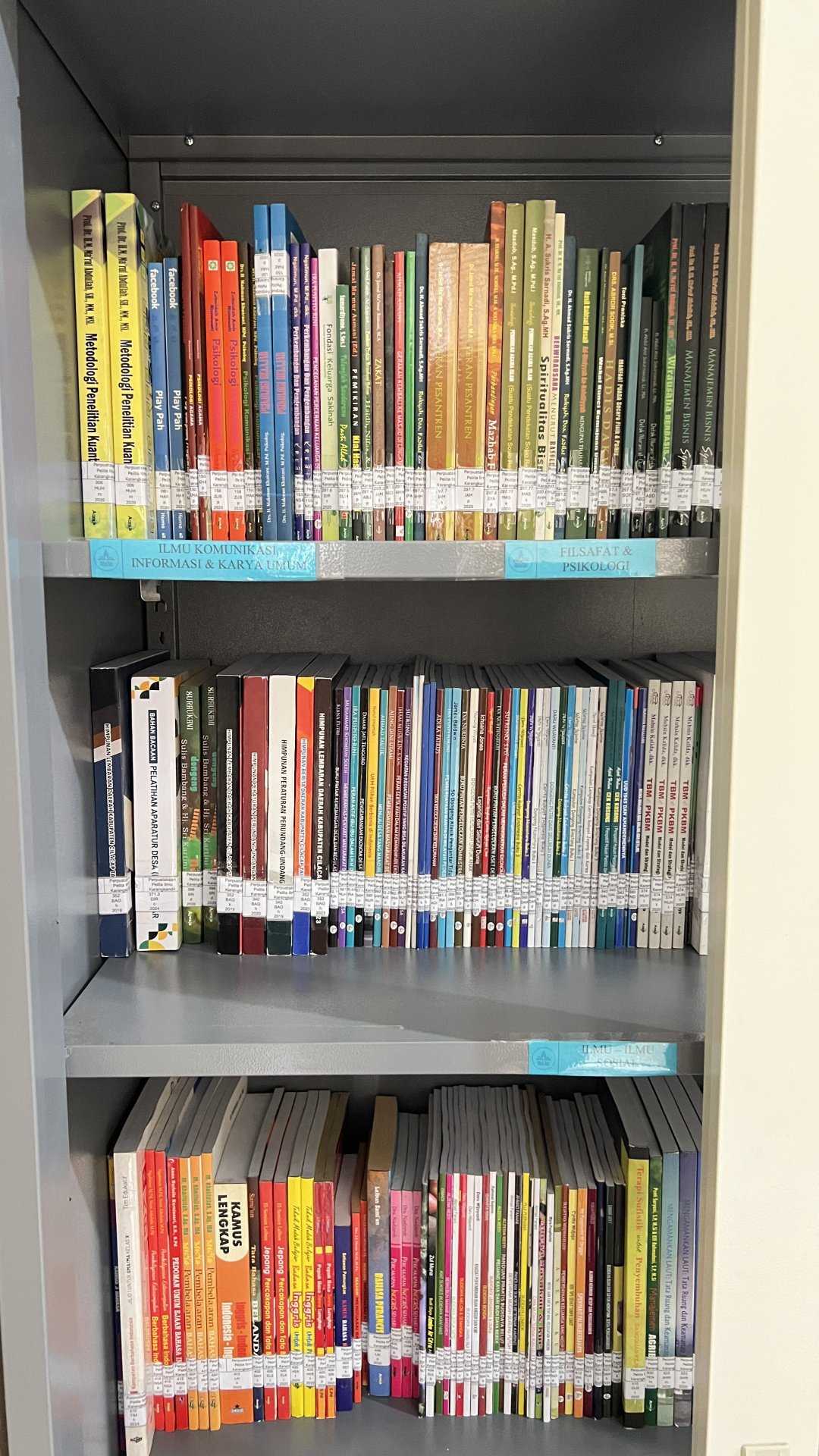 Inventaris Buku Perpustakaan Pelita Ilmu Karangkandri