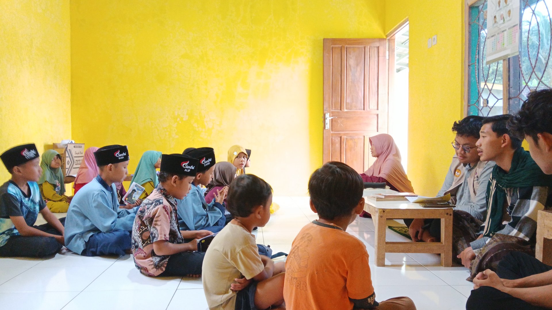 Melaksanakan Pendampingan di TPQ Baitul Mu'min