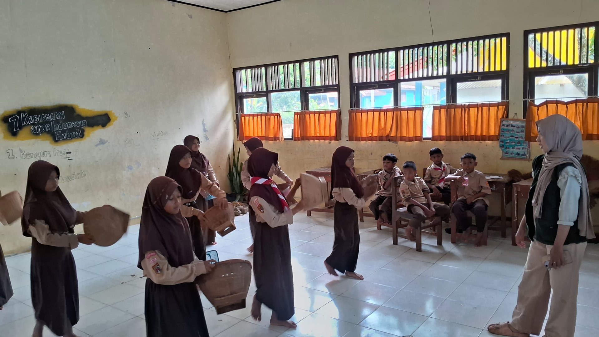Hari 22.23  (Akselerasi Program Ekonomi, Persiapan Perayaan Sekolah, dan Silaturahmi Dusun)