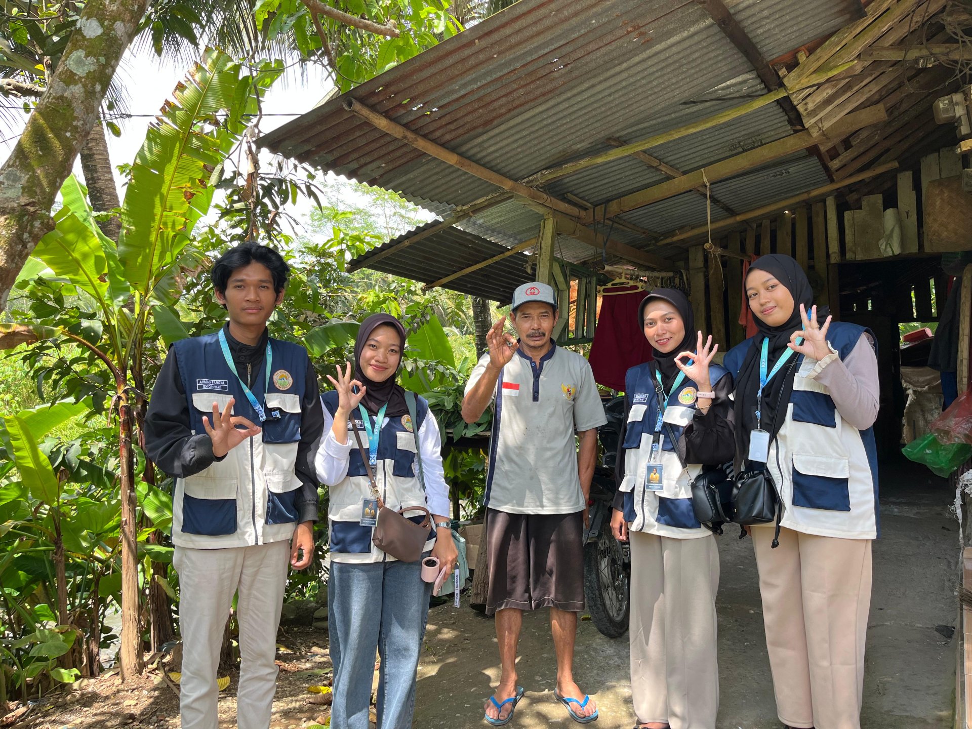 Penggalian Data Profil Desa melalui Wawancara Usaha Gula Merah