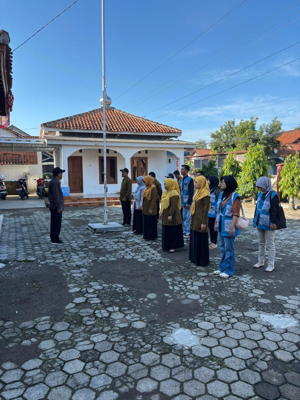 Day 23 : Kegiatan apel pagi