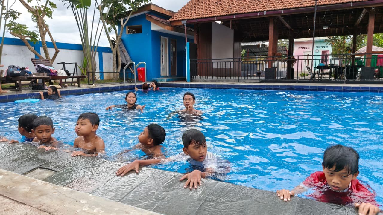 Kegiatan Pelatihan Renang