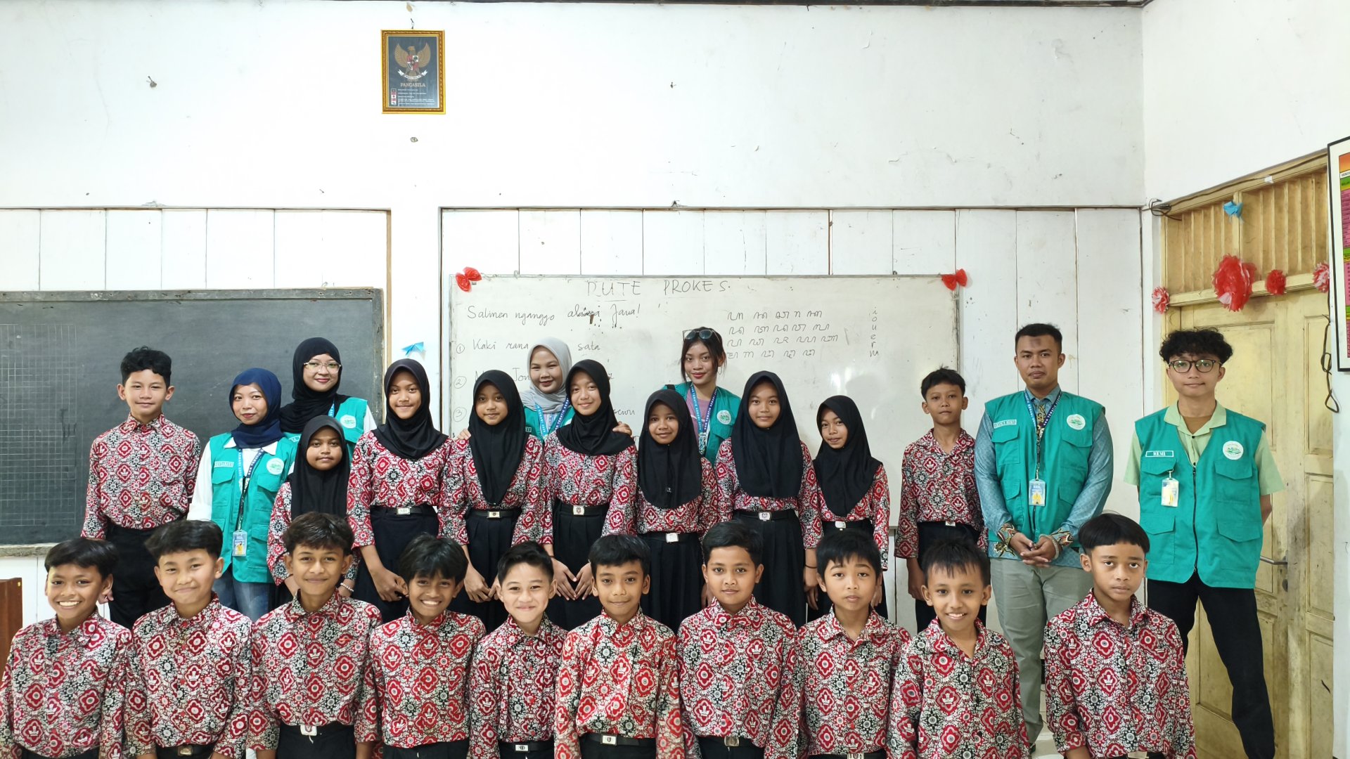 (Day 23) Kegiatan Piket Desa dan Pendampingan Masyarakat