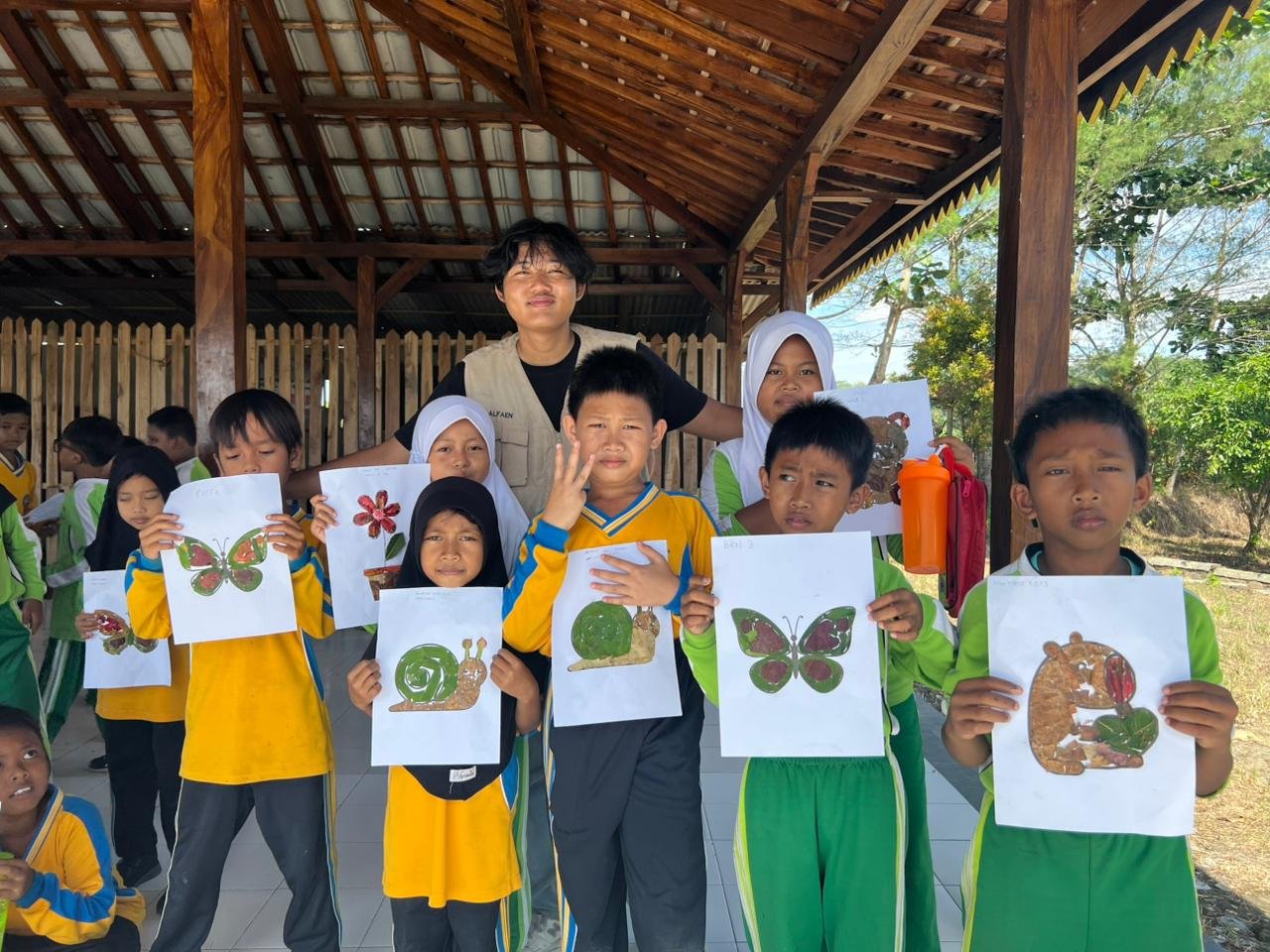Day 23 Kegiatan Sekolah Alam bersama SDN 02 Ciwuni dan Mengikuti Kegiatan Verifikasi Dinas Kesehatan di desa Ciwuni