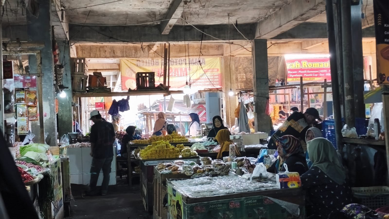 Hari ke-dua puluh tiga berbelanja ke pasar