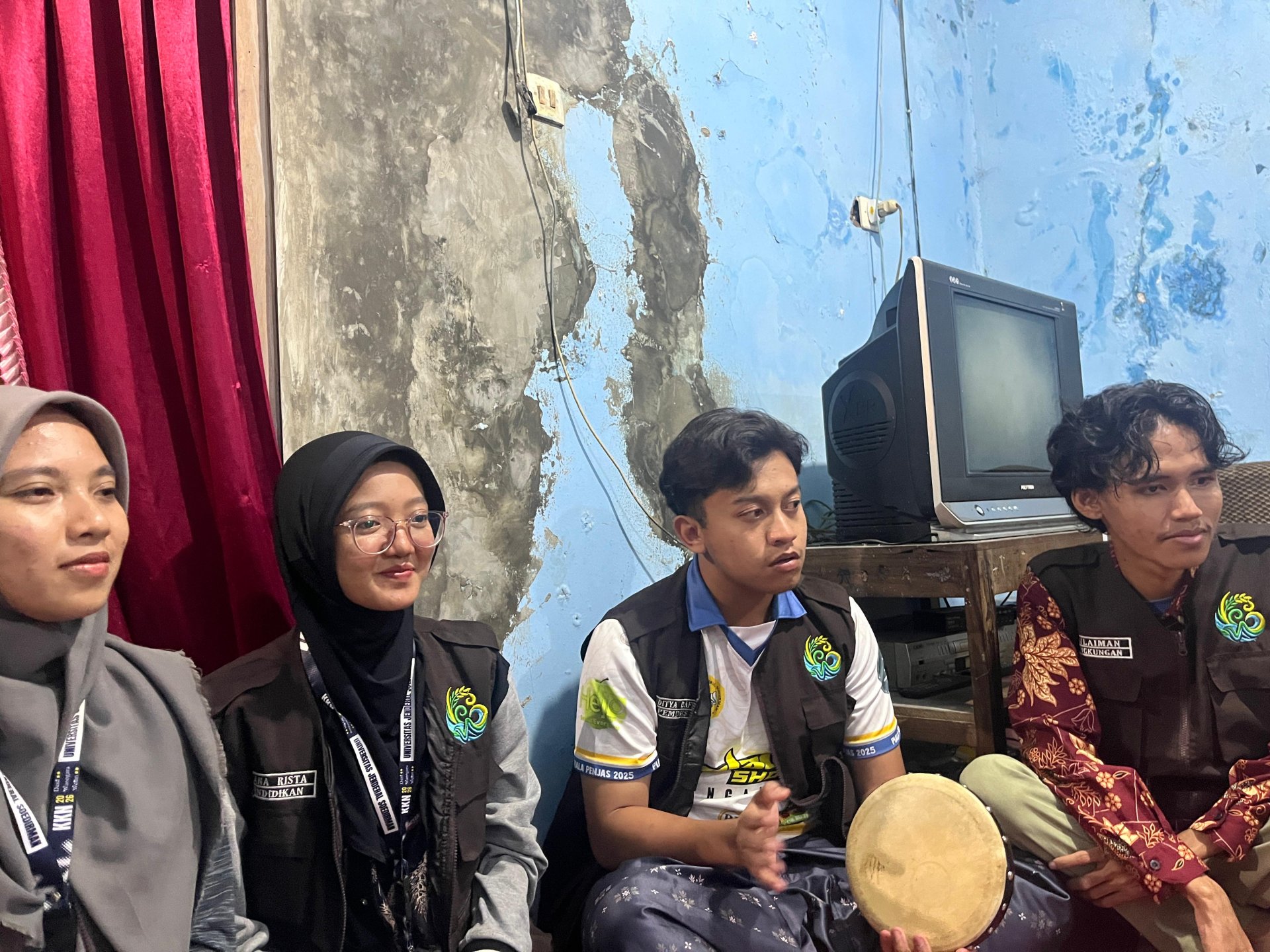 hadroh bersama grup nada rebana