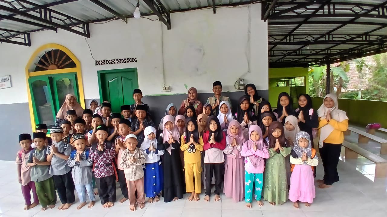 Pendampingan Pembelajaran TPQ di mushola Semingkir
