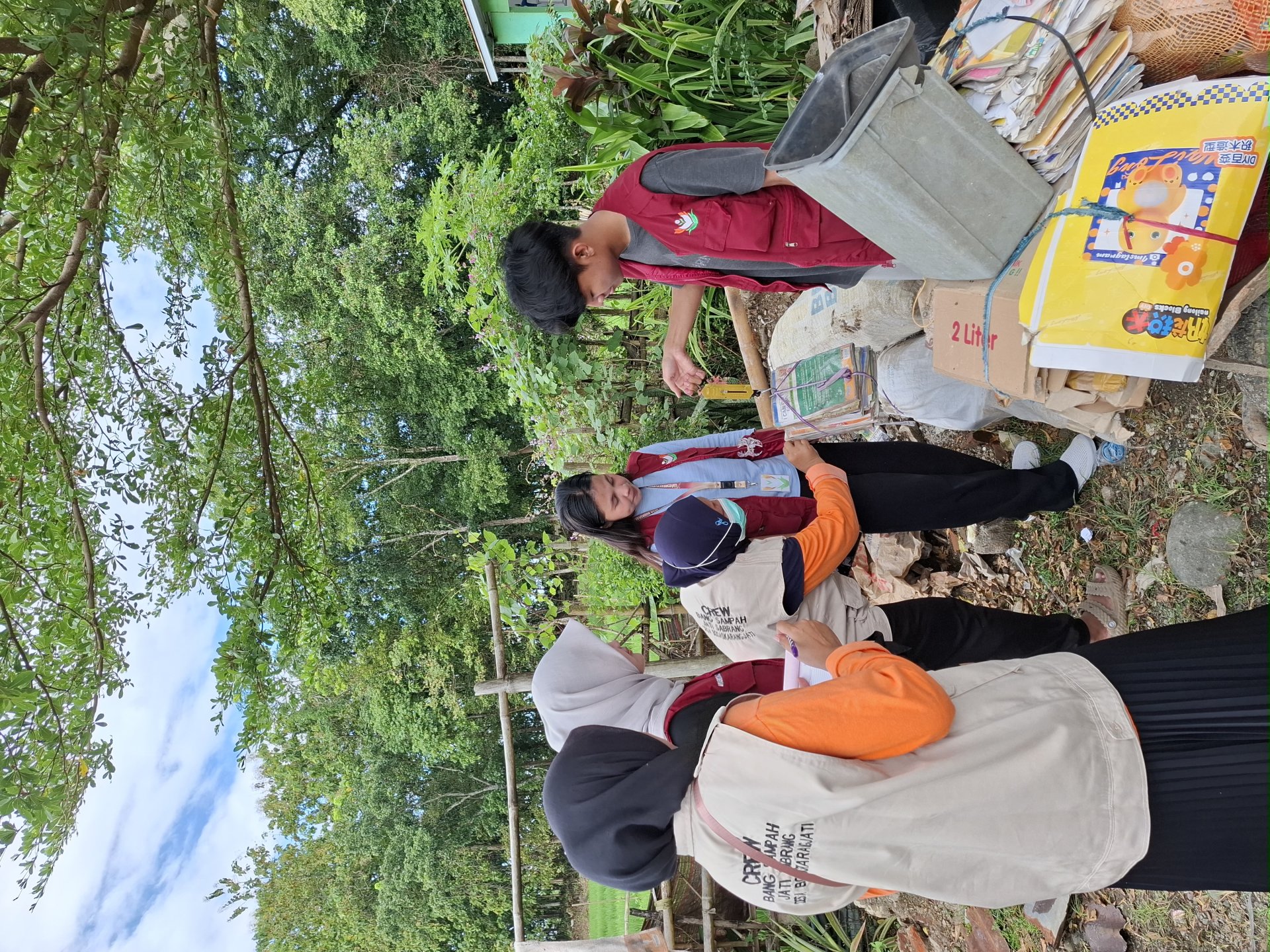 PELAKSANAAN BANK SAMPAH RUTIN