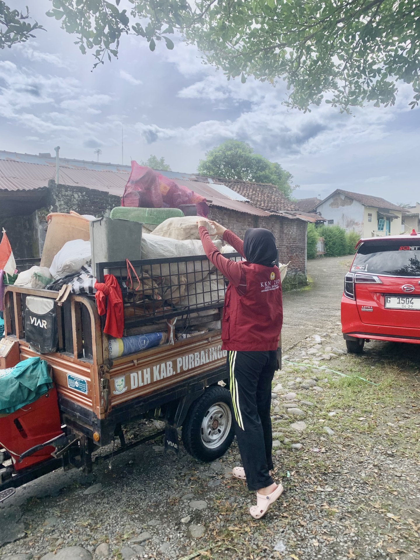 Pelaksanaan Bank Sampah Rutin