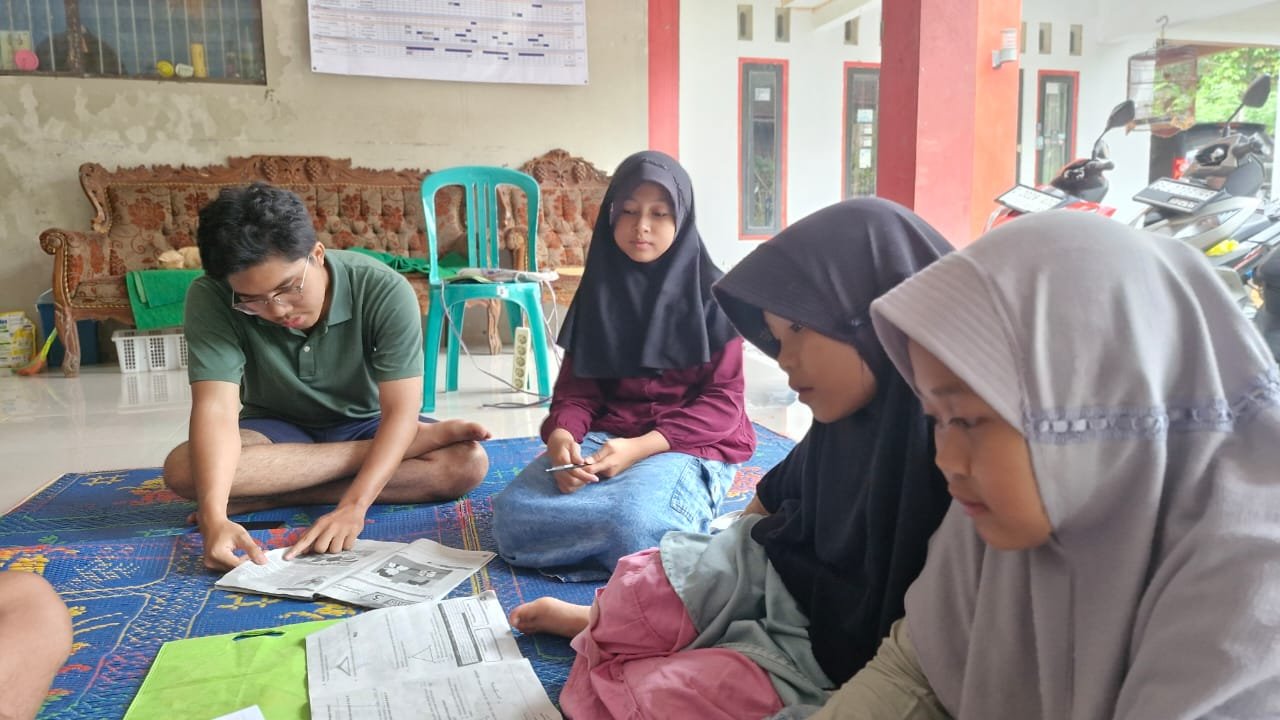 Hari 22 - Rumah Belajar ke-7 di Posko KKN Desa Wlahar