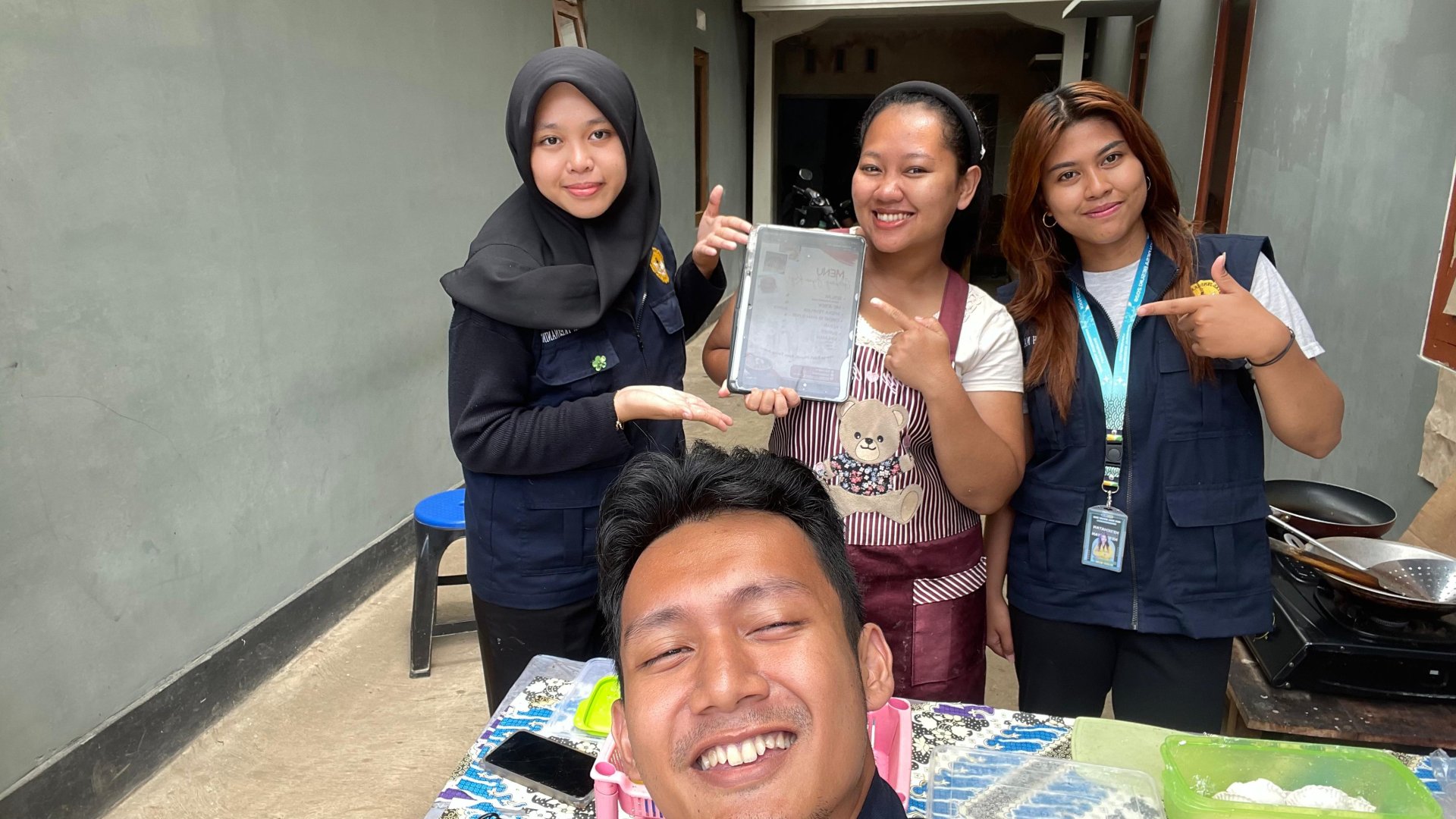 Pendampingan Akun Media Sosial UMKM Lokal