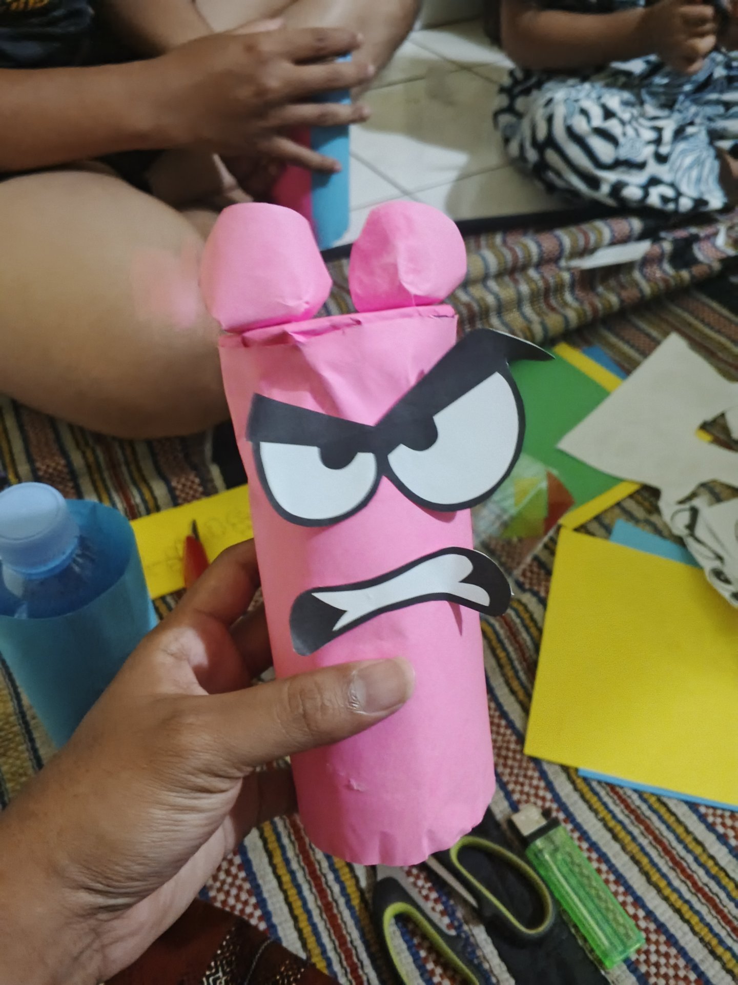 KKN Hari ke 24 mengajar di paud dan Membuat celengan dari sampah botol bekas