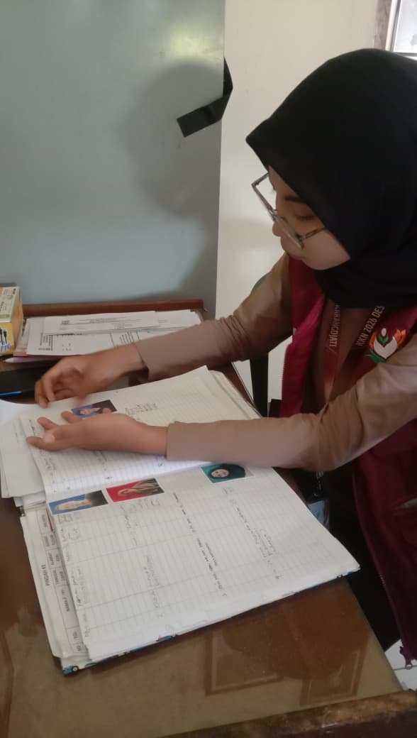 Piket Rutin di Balai Desa Bodaskarangdjati