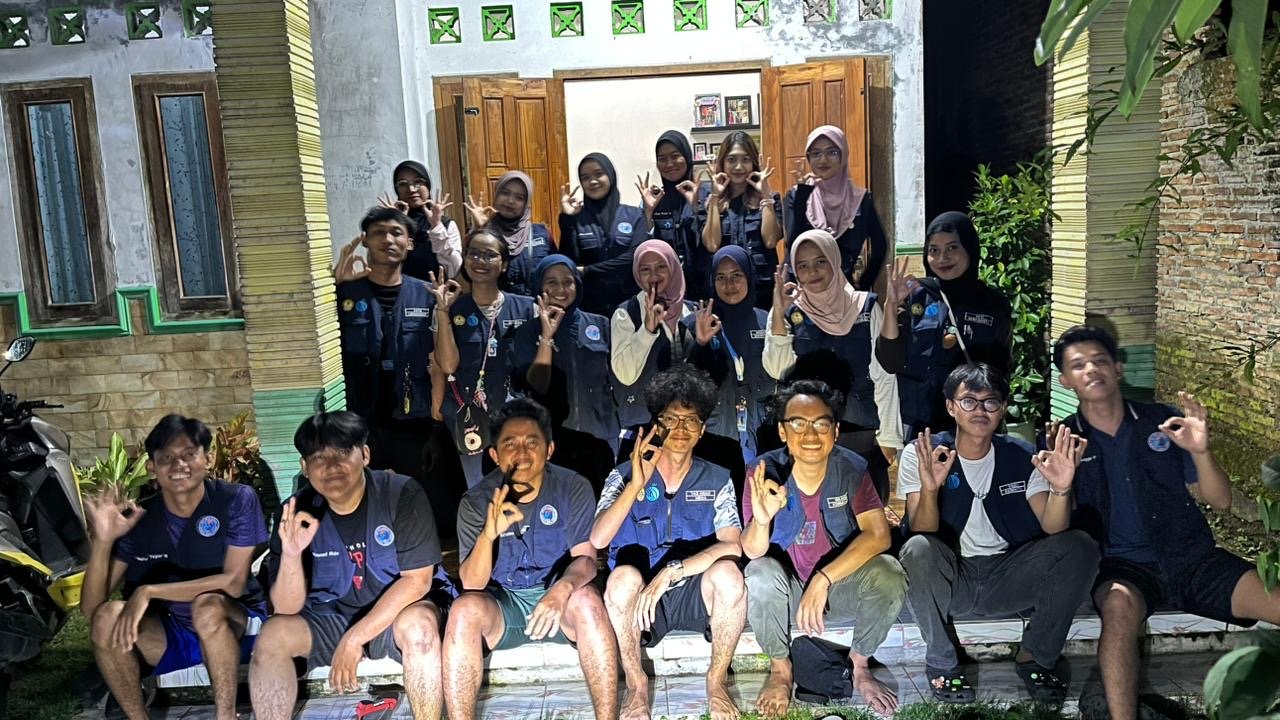 Kunjungan dari KKN Desa Kesugihan