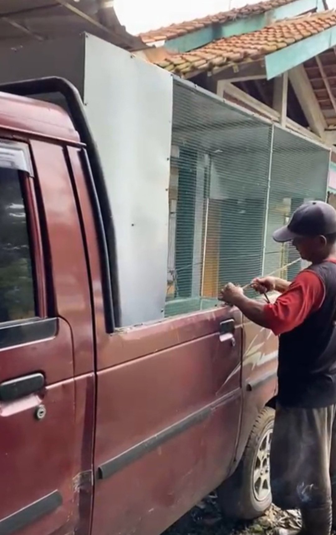 Sosialisasi NIB, Halal, dan Digitalisasi Pembayaran serta Pengambilan Bangunan Bank Sampah