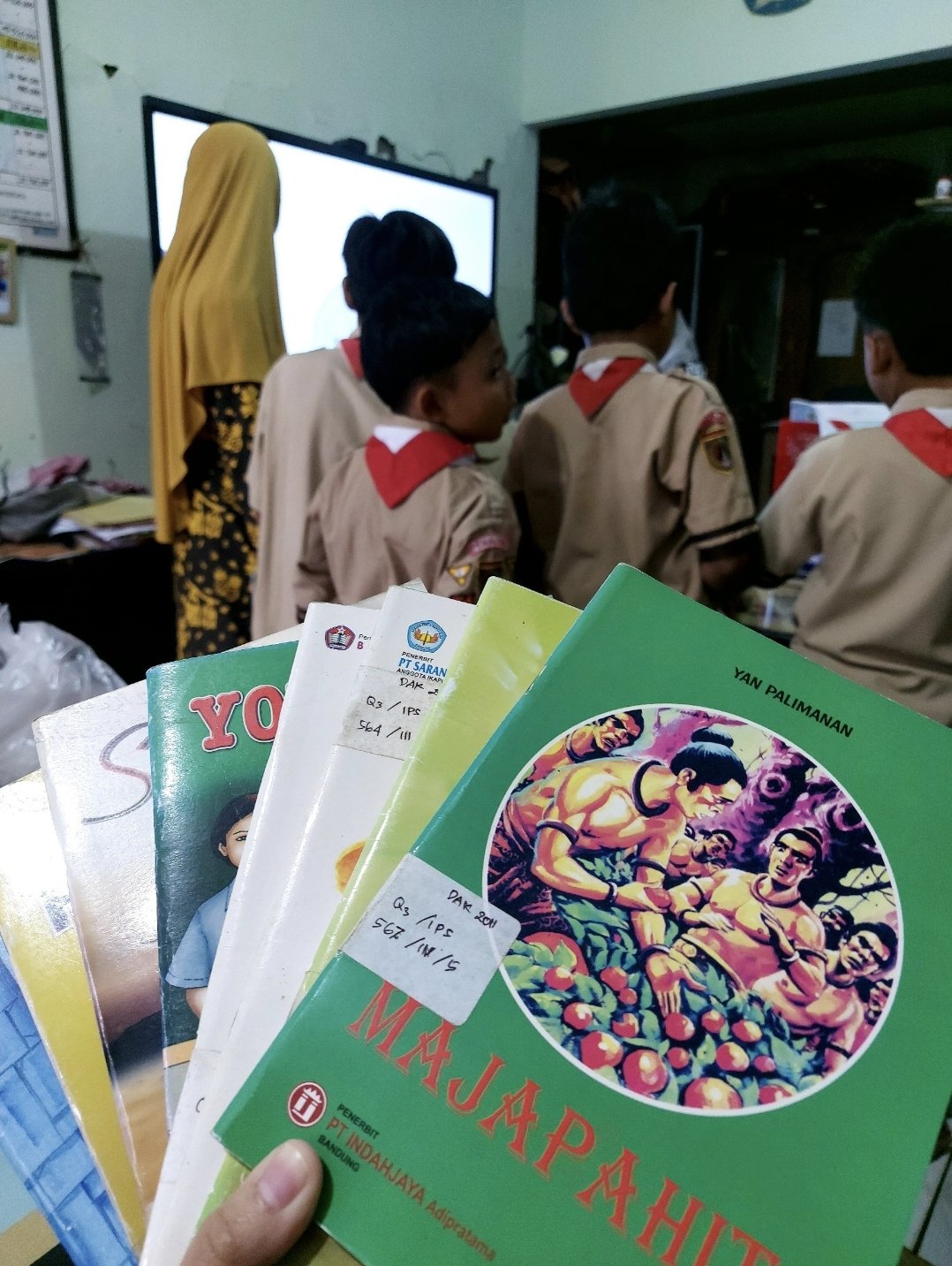 Kegiatan Membaca Bercerita dan Pengambilan Tablet Tambah Darah