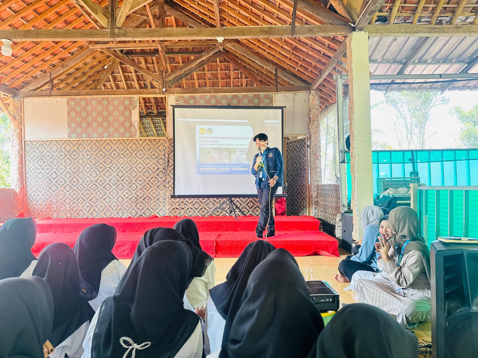 Sosialisasi ke Pondok Pesantren Anwarul Huda Kalikesur