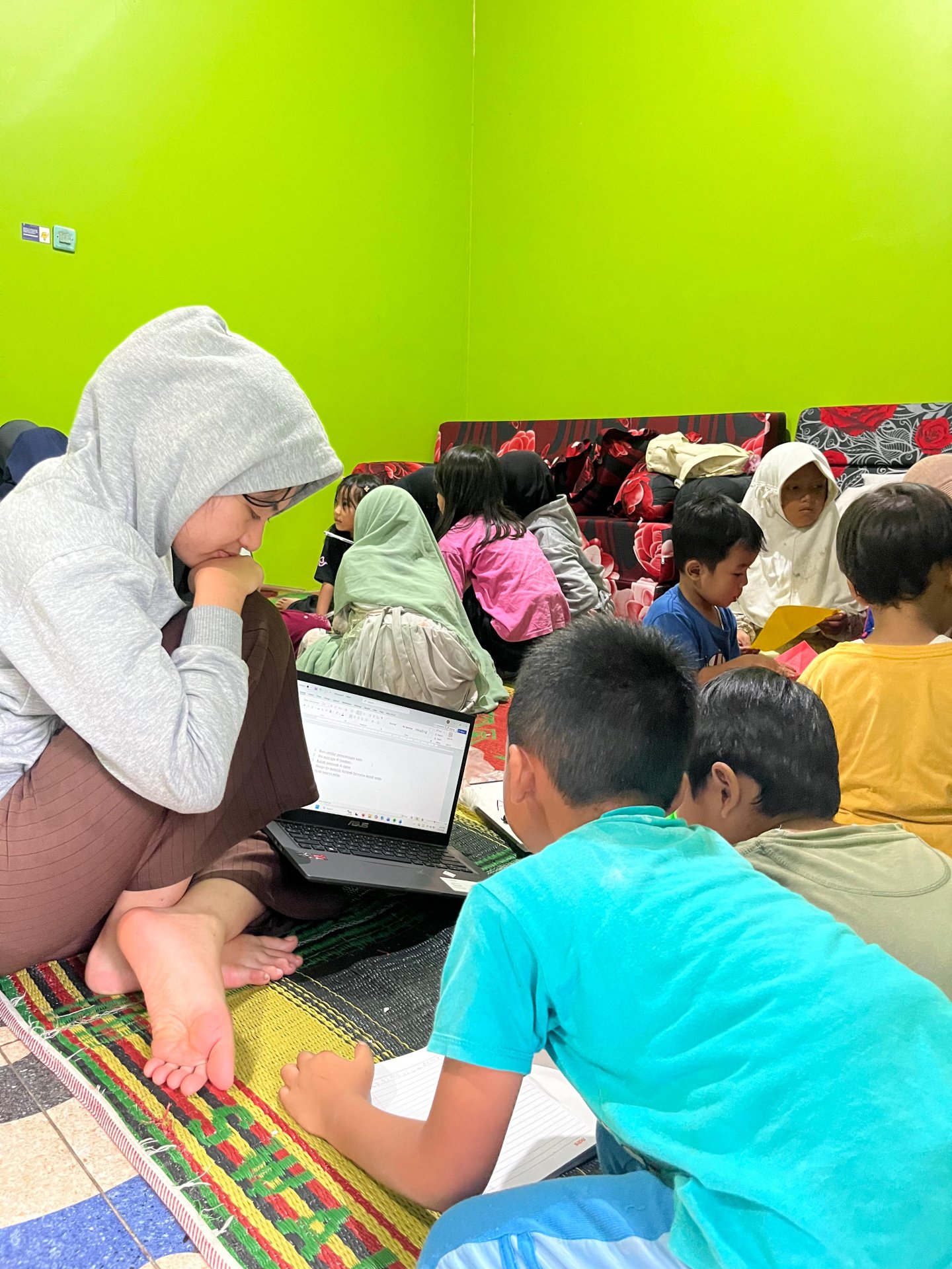 Kegiatan Bimbingan Belajar Anak SD