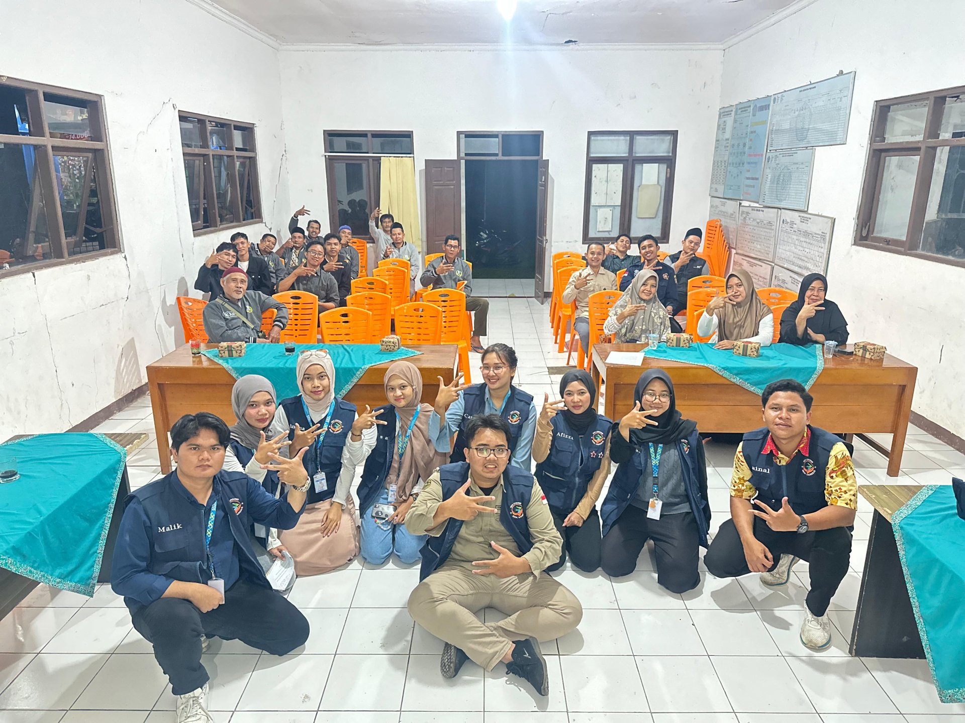 Sosialisasi Materi Kebencanaan dan Tanah Labil serta Digital Marketing