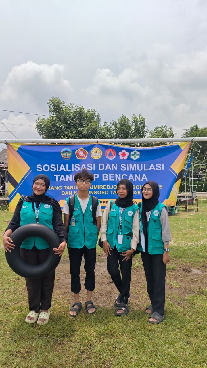 Pemantauan Tanaman, Revitalisasi Perpustakaan, dan Simulasi Tanggap Bencana