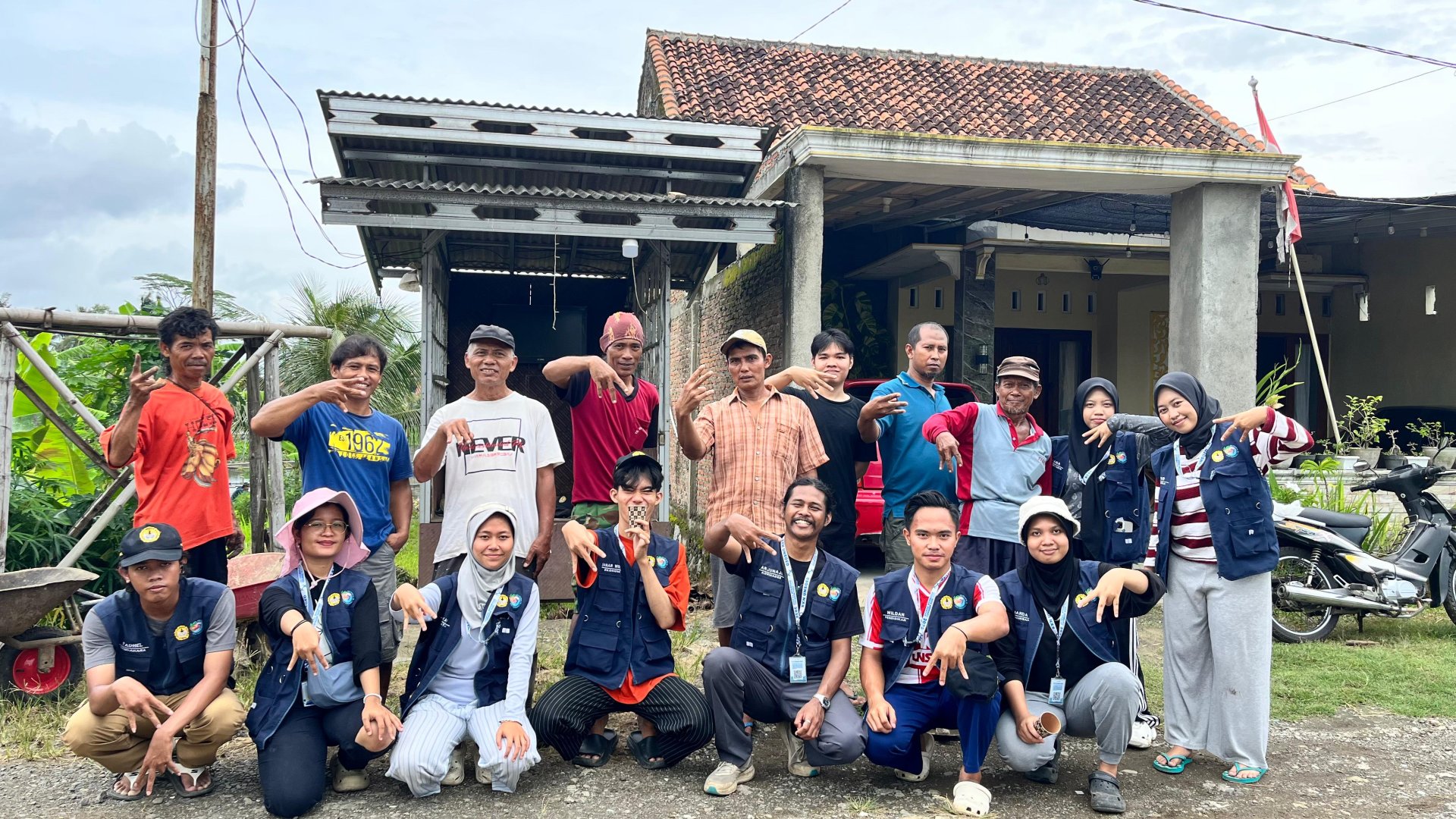 KKN Hari 26, Kerja Bakti, Pendampingan KWT, Pemilihan RT