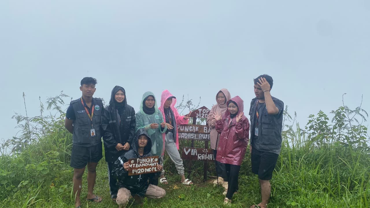 Main ke Bukit Banowati