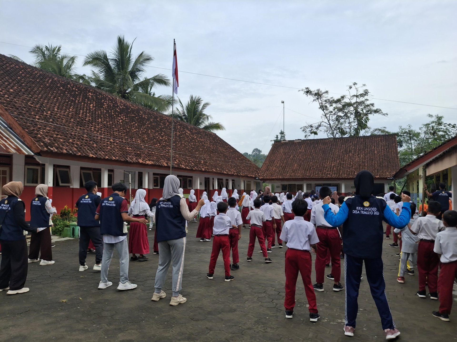 Kegiatan Senam Pagi di SDN 3 Trimulyo pada 20 Januari 2026