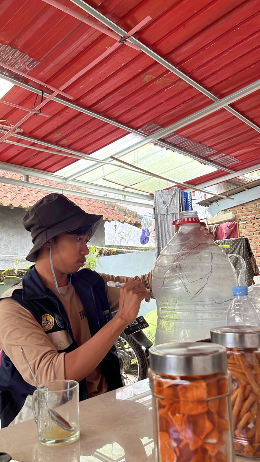 Kegiatan Menghias Pekarangan Rumah Warga pada 19 Januari 2026