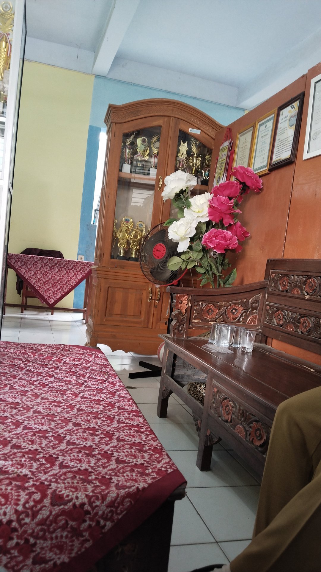 silaturahmi dengan SDN 01 Sikasur