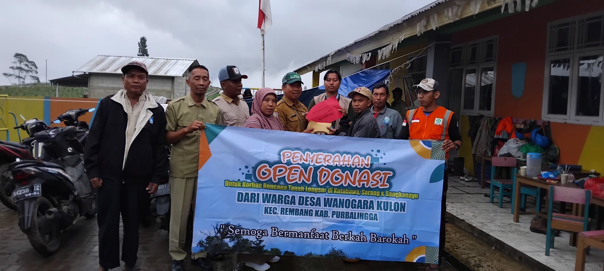 Rapat koordinasi dan penyaluran donasi bencana alam