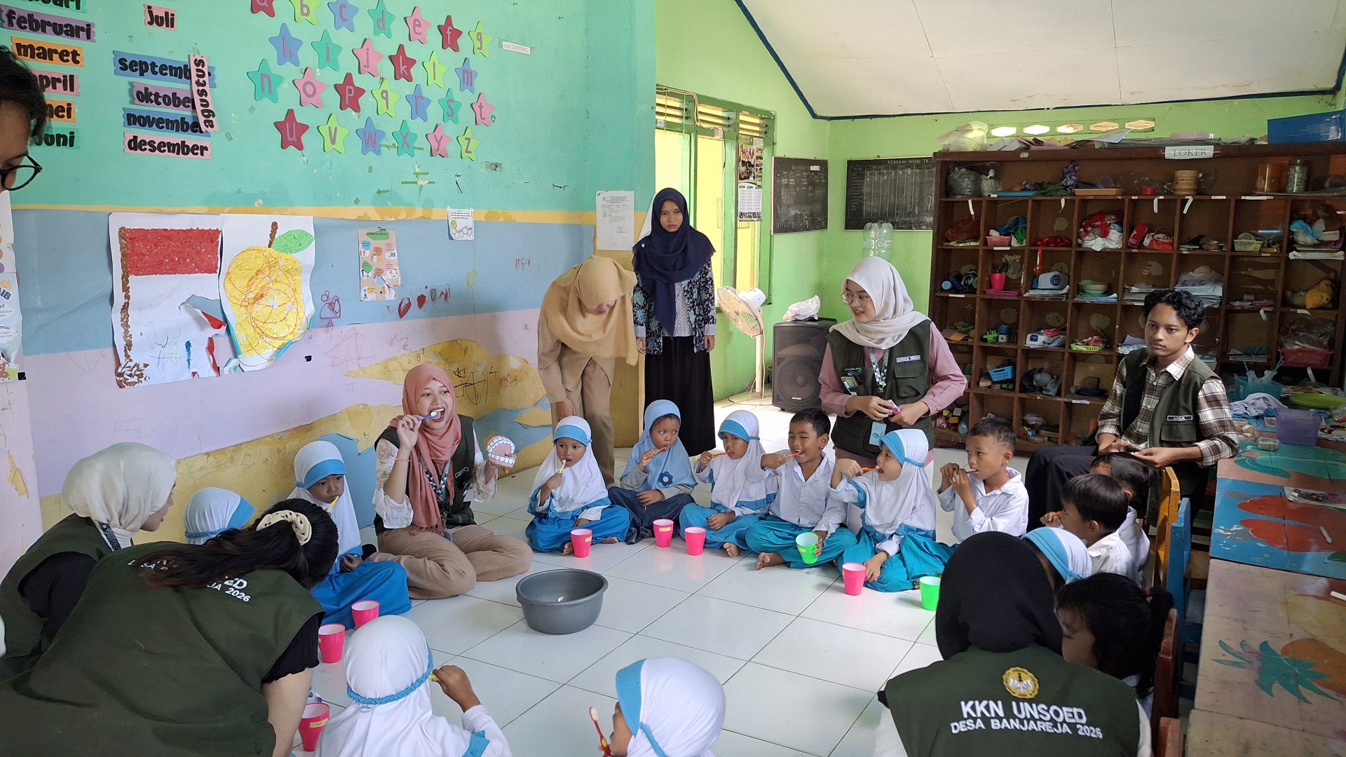Edukasi Kesehatan Mulut dan Teknik Sikat Gigi Yang Benar