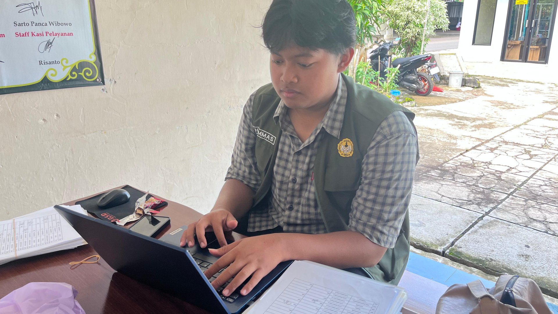 Hari 27.28  (Pelayanan Administrasi Desa dan Pemeliharaan Lingkungan)