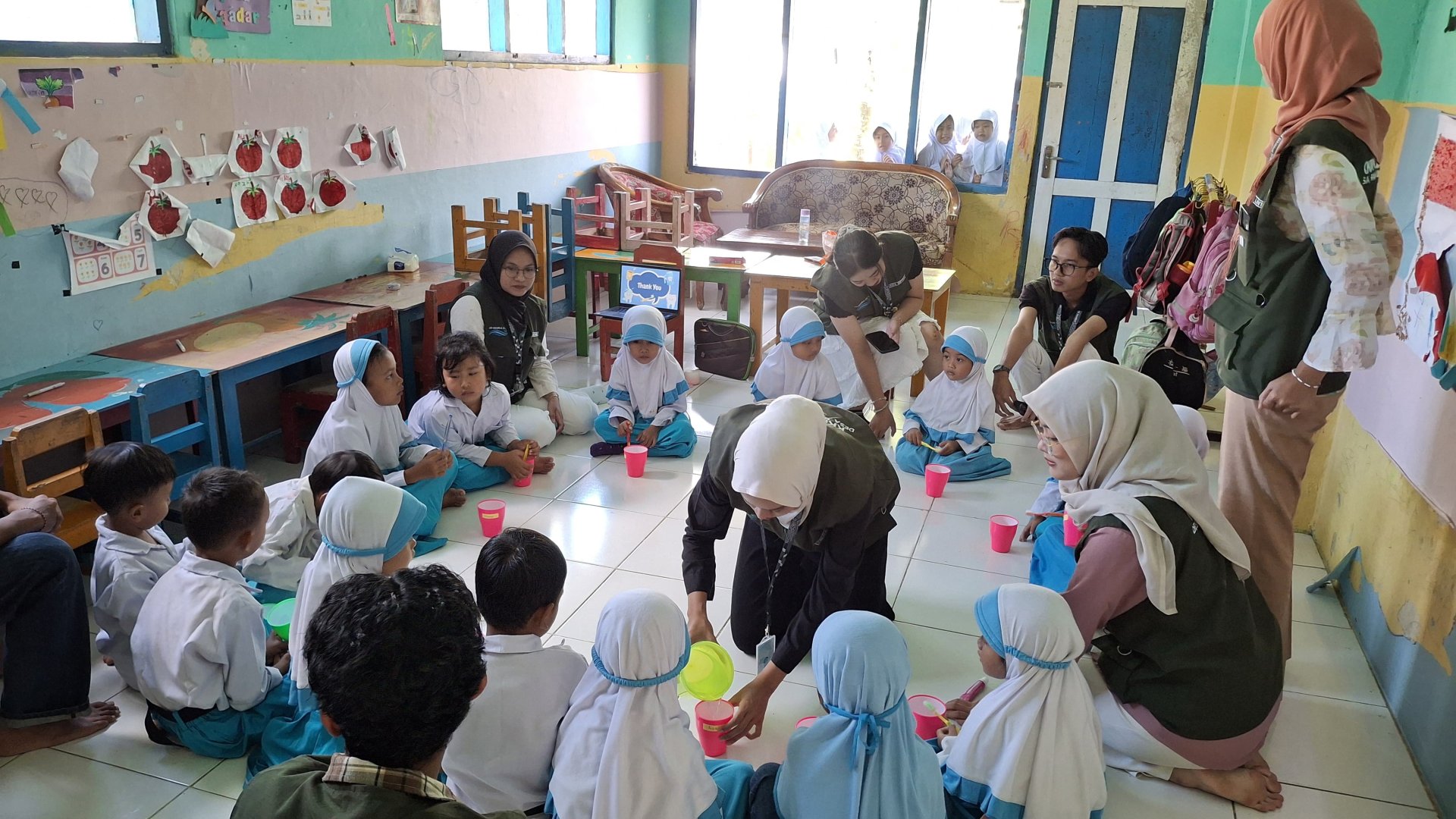 Sosialisasi sikat gigi