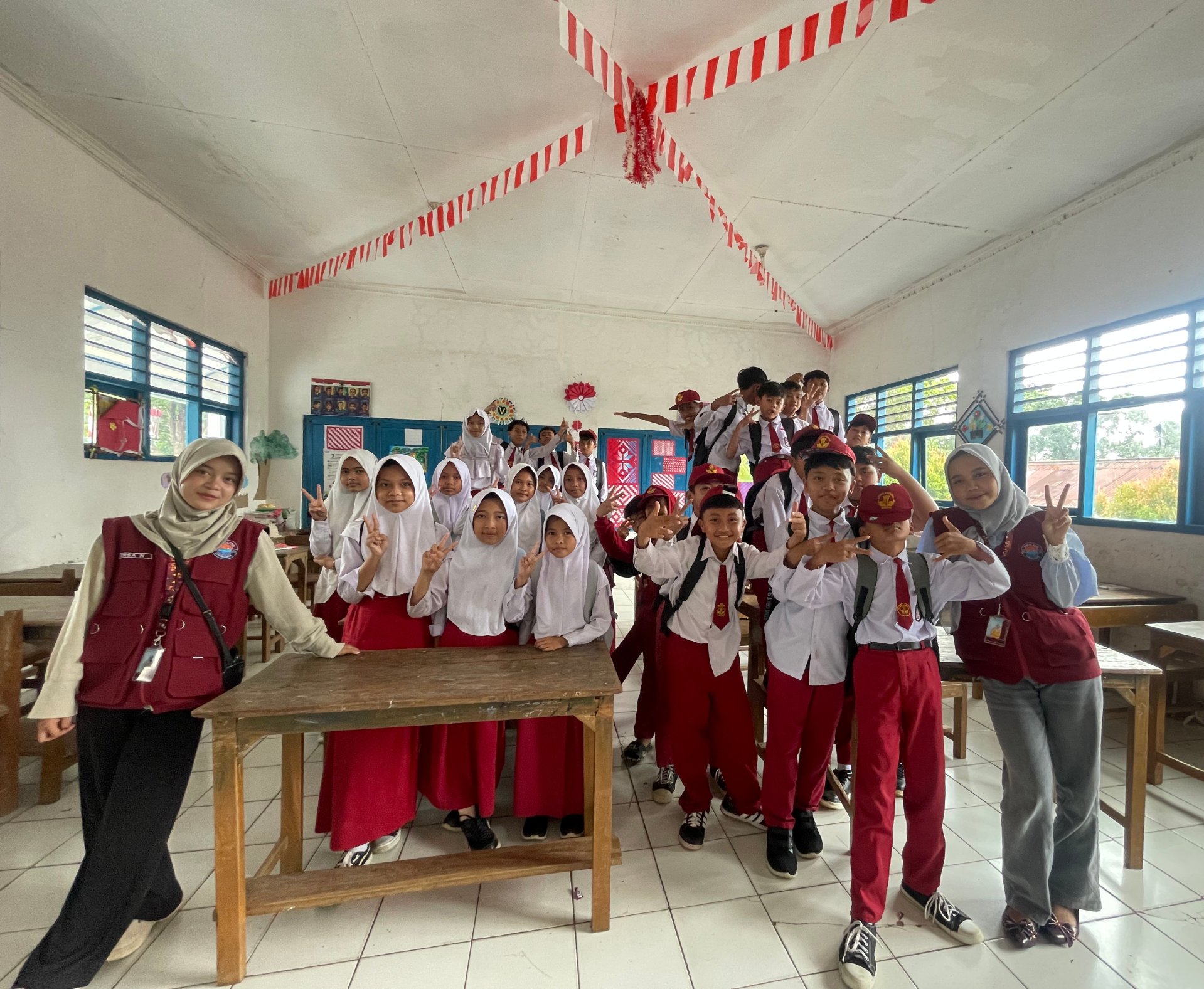 kegiatan apel pagi, kunjungan ke SD N 1, SDN 4, SDN 5 Gunungjaya, pengajian nisfu Sya'ban